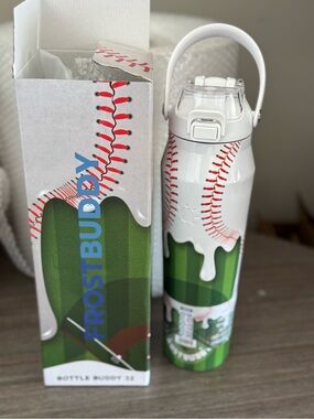Frost Buddy Baseball Bottle Buddy 32oz - White & Green